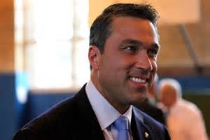 Admitted felon Michael Grimm is still a sitting congressman from Staten Island 