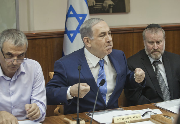 Israeli Prime Minister Benjamin Netanyahu speaks during a cabinet meeting in Jerusalem, Wednesday, Aug. 5, 2015. (Dan Balilty/Pool Photo via AP)