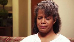 Fallen Olympic skater Debi Thomas breaks down as she asks life coach Iyanla Vanzant to help turn her life around.