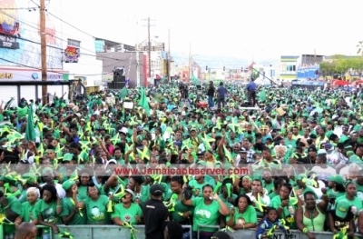 Airial view of jlp crowd in Half-Way-Tree . Observer photo.